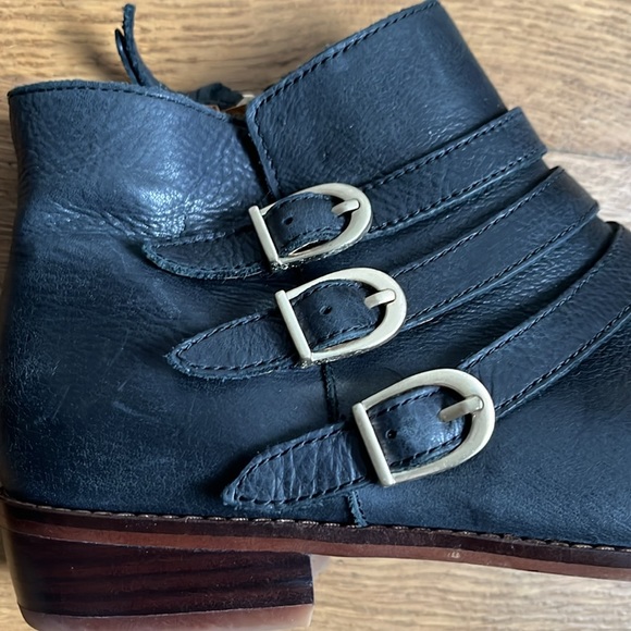 Anthropologie Latigo Ankle Boots Black Leather Brass Buckles 7 - Picture 8 of 8
